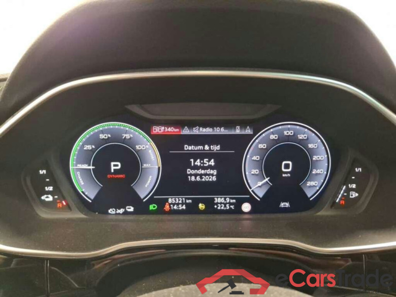 AUDI Q3 Sportback 45 TFSI e S Edition #4