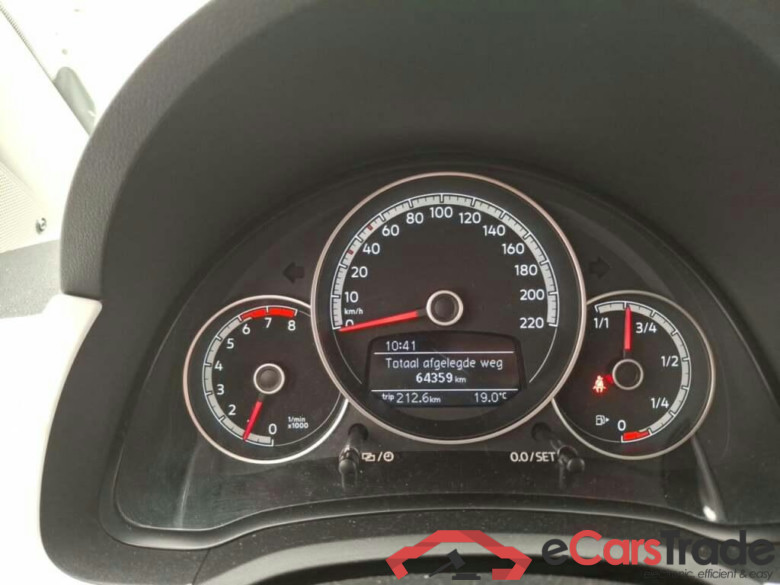 VOLKSWAGEN up! 1.0 beats #4
