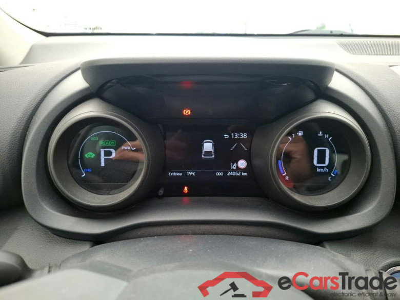 TOYOTA Yaris Hybride / 2019 / 5P / Berline Hybride 116h Design #6