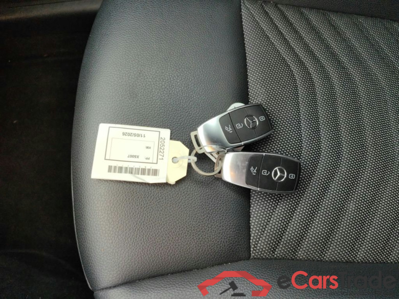 MERCEDES CLASSE GLA DIESEL - 2020 GLA 200 d 150 business Solution 5d Auto #4