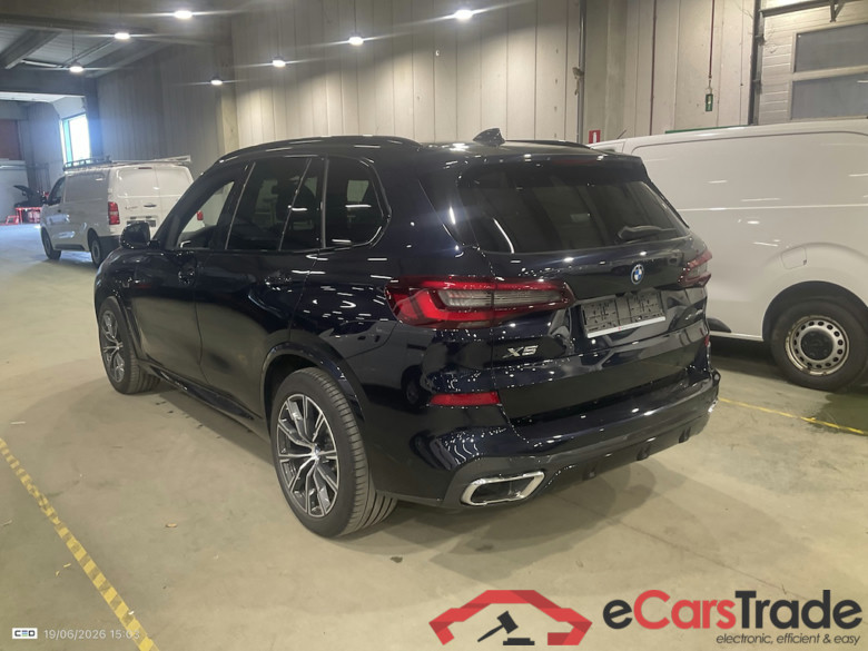 BMW X5 3.0 XDRIVE45E 155KW 4WD AUTO #3