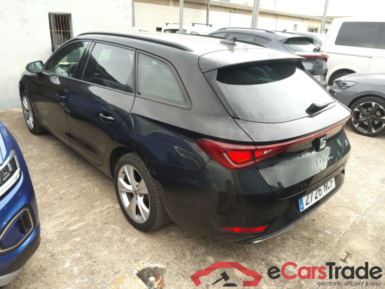 SEAT Leon 1.5  1.5 PHEV DSG 204cv FR Automatico Sport Tourer(Winterpack) #2