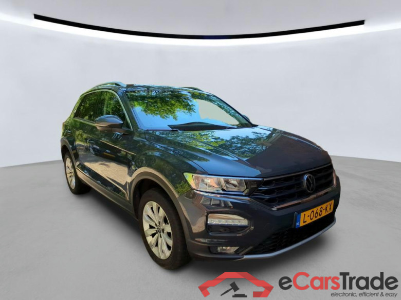 VOLKSWAGEN T-Roc 81 kW #4
