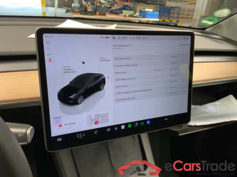 TESLA Model Y Long Range Dual Motor AWD 5d 378kW #6