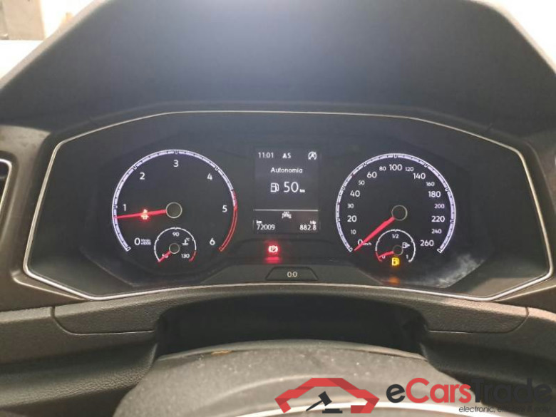 VOLKSWAGEN T-ROC / 2017 / 5P / SUV 1.6 TDI SCR BUSINESS BMT #4