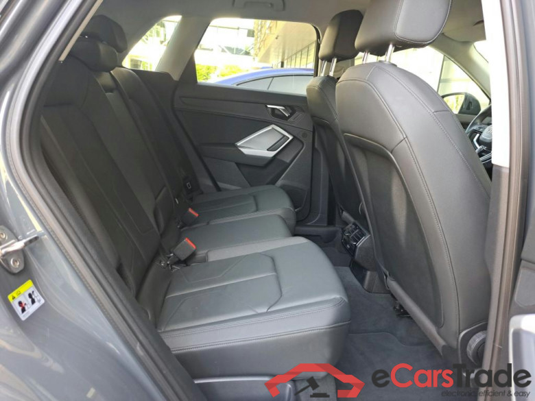 AUDI Q3 1.4 45 TFSI E S TRONIC #6