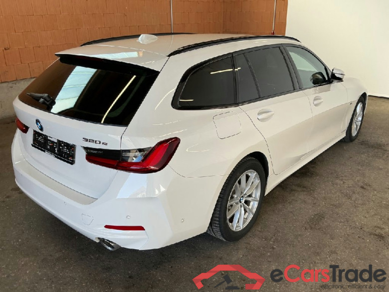 BMW 3er 320e Touring Aut. 5d 120kW #2