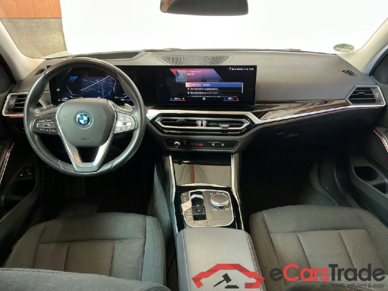 BMW 3er 320e Touring Aut. 5d 120kW #3