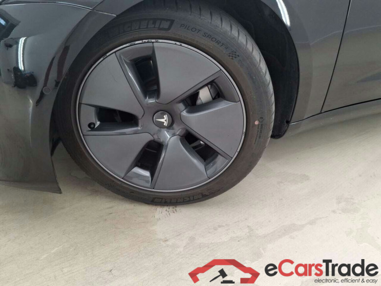 TESLA MODEL 3 STANDARD RANGE PLUS #4
