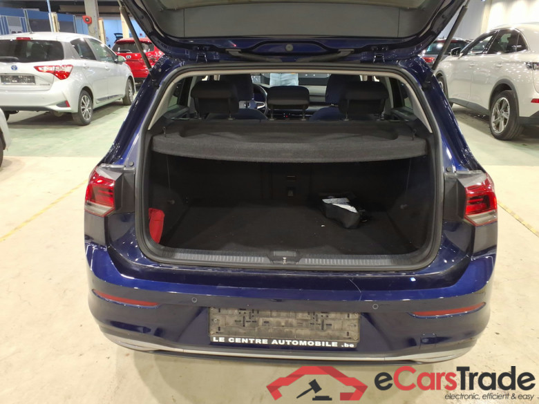 VOLKSWAGEN GOLF VIII 1.0 E-TSI 81KW ACTIVE DSG #3