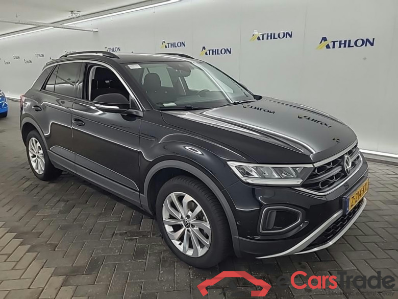 VOLKSWAGEN T-Roc 1.0 TSI 81kW Life Edition 5D #2