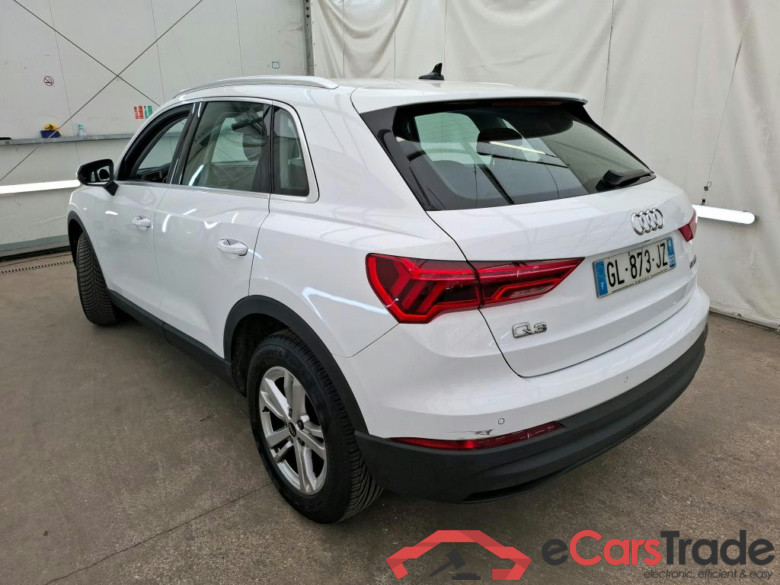 AUDI Q3 / 2018 / 5P / SUV 35 TFSI 150 S TRONIC BUSINESS LINE #2