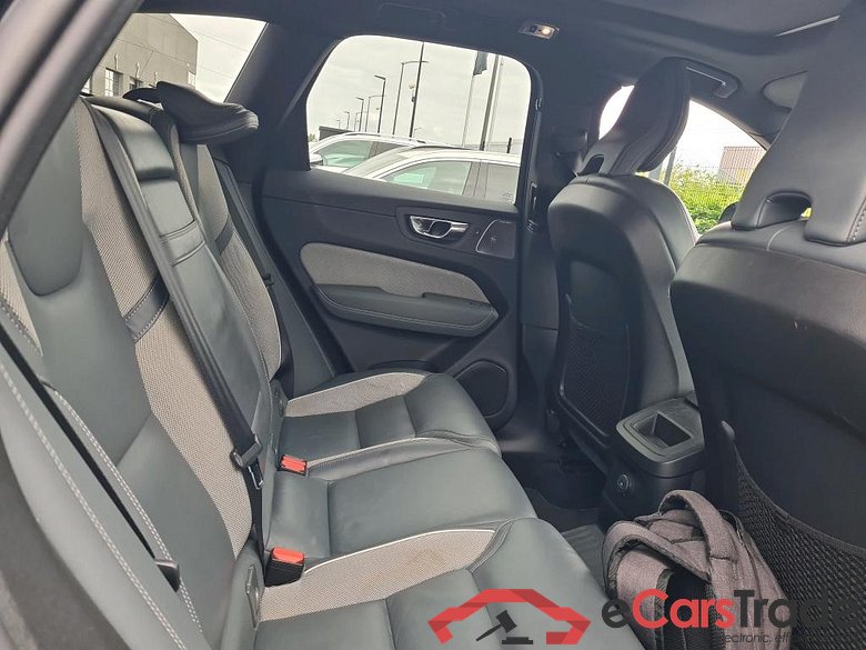 VOLVO XC60 2.0 T6 RECHARGE GEARTRONIC R-DESIGN #6