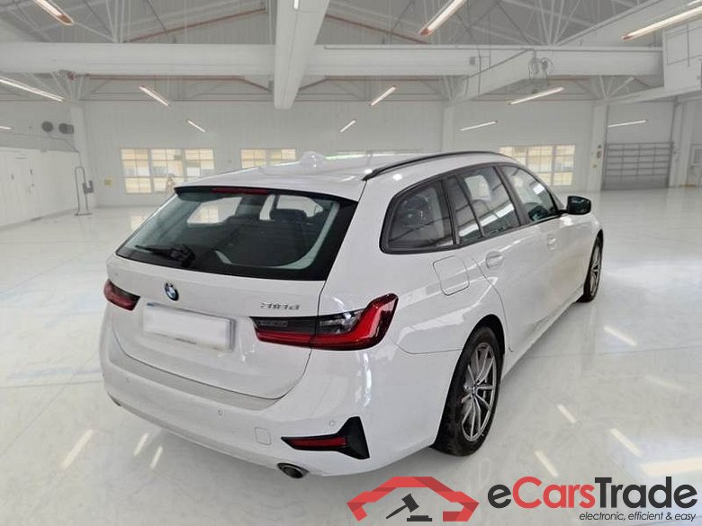 BMW SERIE 3 / 2018 / 5P / STATION WAGON 318D 48V BUSINESS ADVANTAGE TOURING AUTO #2