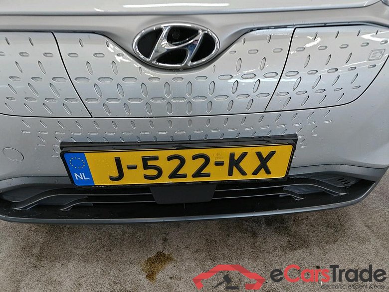 Hyundai KONA Comfort Smart Electric 64 kWh 5d #5