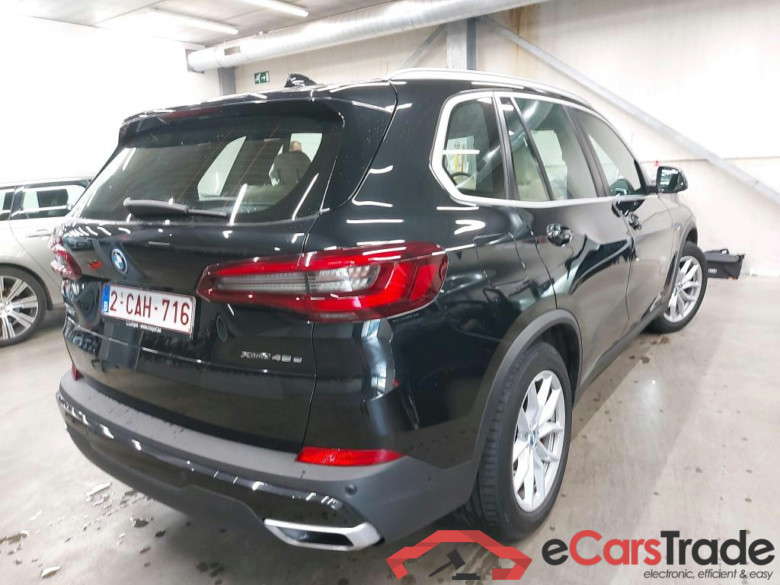 BMW - BMW X5 xDrive45e 320PK With Climatic & Navigation & Canberra Beige Sensatec & Park Sensors Front & Rear  * HYBRID * #2