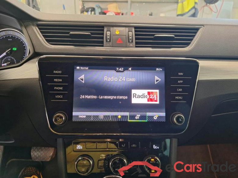 SKODA SUPERB WAGON / 2019 / 5P / STATION WAGON 1.4 TSI PLUG-IN HYBRYD EXECUTIVE DSG #5