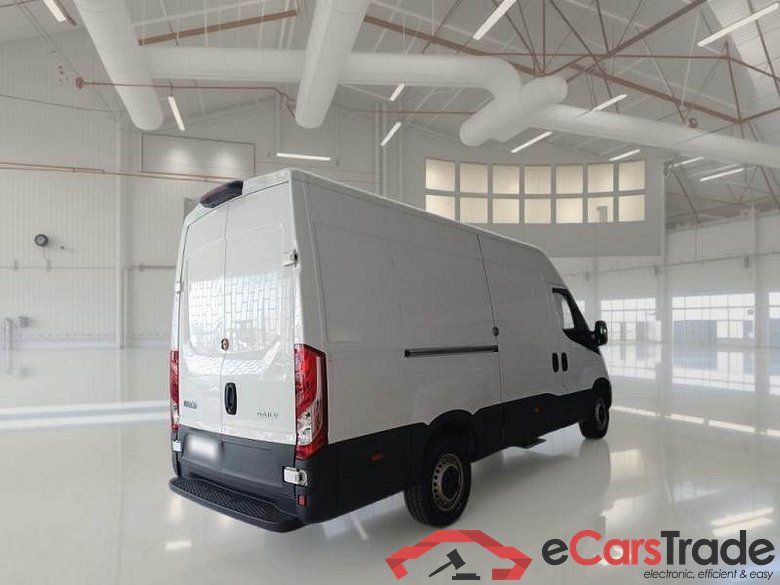 IVECO DAILY / 2021 / 4P / FURGONE 35S14 V 3520L H2 #2