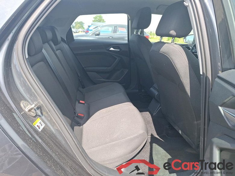 AUDI A1 1.0 25 TFSI ADVANCED #6