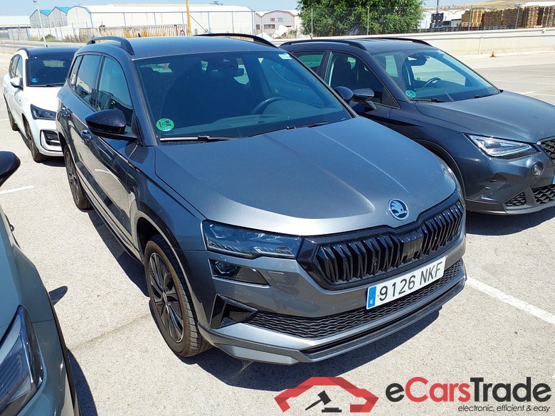 SKODA Karoq 1.5 TSI 110 kW (150 CV) DSG 7 vel. Sportline(Winterpack)