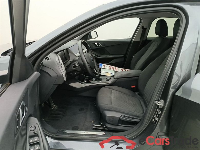 BMW 1 Reeks Hatch 118i (103 kW) 5d #3