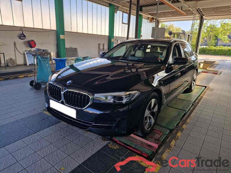 BMW 5 Touring (G31)(2017->) DE - Kb5 530 i Mild-Hybrid EU6d, OPF, (Facelift) 2022 - 2024