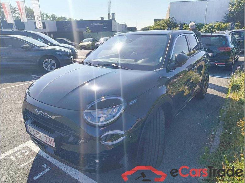 FIAT 600 1.2 Hybrid La Prima DCT
