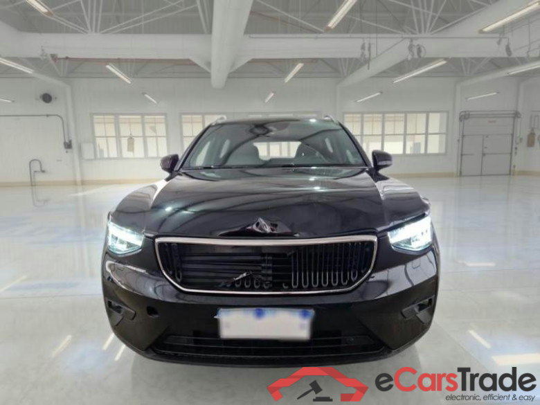 VOLVO XC40 / 2021 / 5P / SUV T2 AUTOMATICO CORE #6