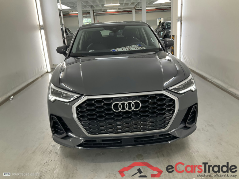 AUDI Q3 Sportback 1.4 45 TFSI E S TRONIC #2