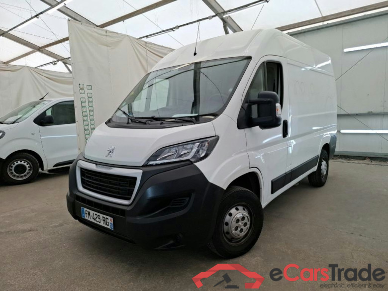 PEUGEOT Boxer / 2014 / 4P / Fourgon tôlé BlueHDi S&S 120 PREMIUM 330 L1H2 #1