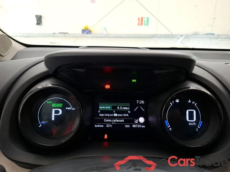 TOYOTA Yaris Hybride / 2019 / 5P / Berline Hybride 116h Iconic #6