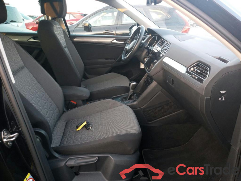 VOLKSWAGEN Tiguan / 2020 / 5P / todoterreno Life 2.0 TDI 110kW (150CV) DSG (AC2) #6