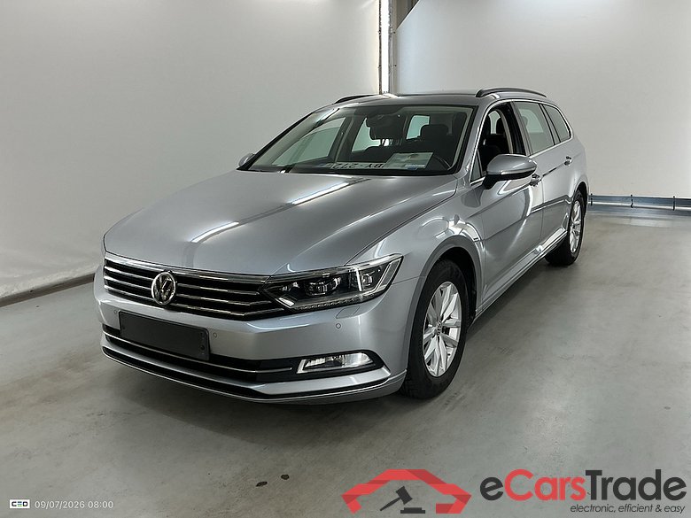 VOLKSWAGEN PASSAT VARIANT DIESEL - 2015 1.6 TDi Comfortline Bus. DSG (EU6.2) STOCK