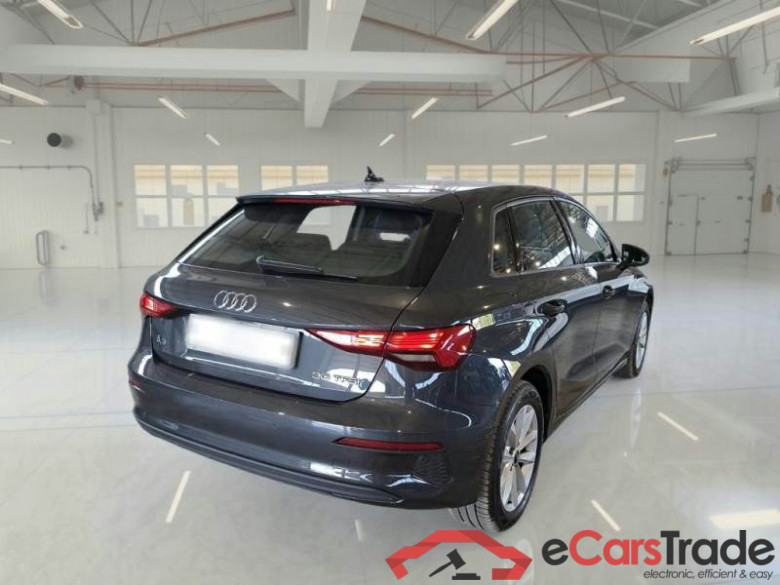 AUDI A3 / 2020 / 5P / BERLINA 30 TFSI S TRONIC BUSINESS S.BACK #2