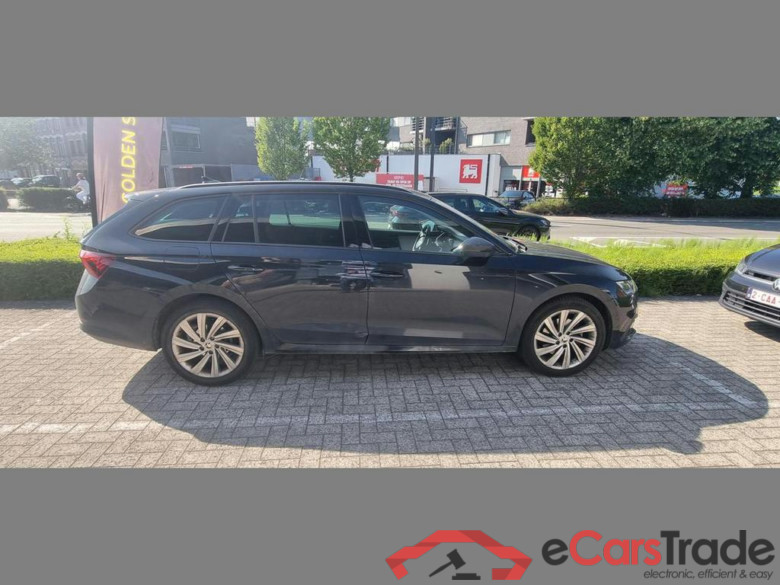SKODA Octavia Combi PHEV Octavia SW PHEV 1.4 TSI Ambition DSG #5