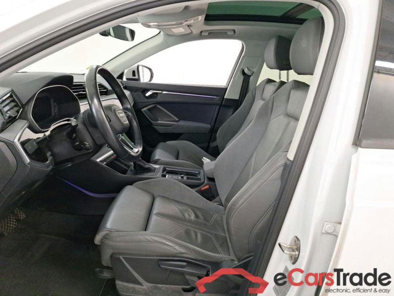 AUDI Q3 2.0 35 TDI S TRONIC S LINE BUSINESS EDIT #5