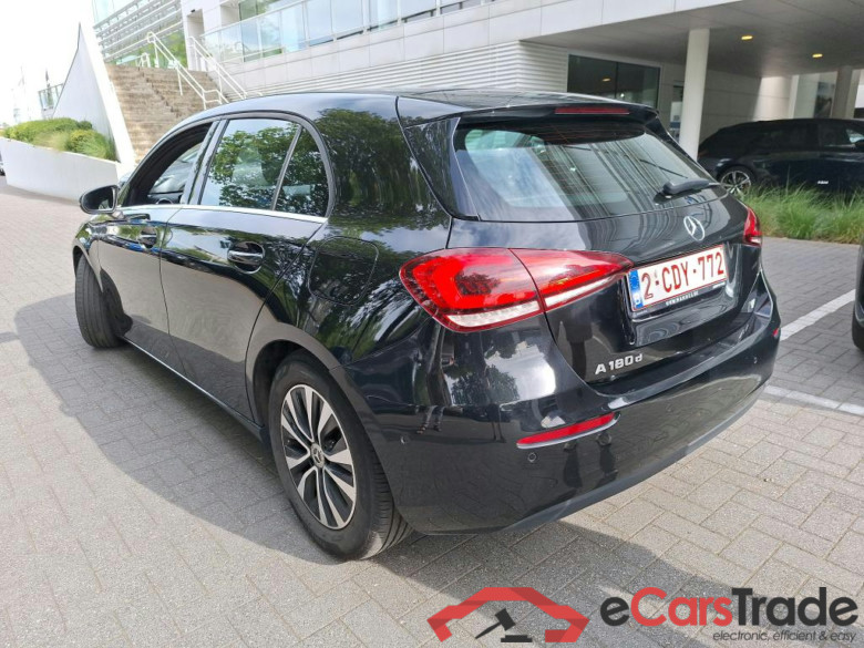 MERCEDES-BENZ A-CLASS 2.0 A 180 D BUSINESS SOLUTION #3