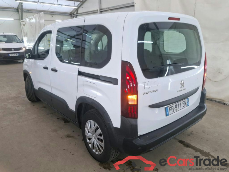 Rifter Active L1 1.2 PureTech 110 CV #2