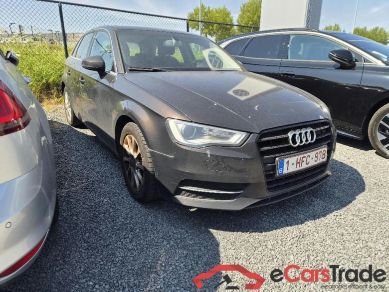 AUDI A3 Sportback 1.2 TFSI Attraction S tronic #2