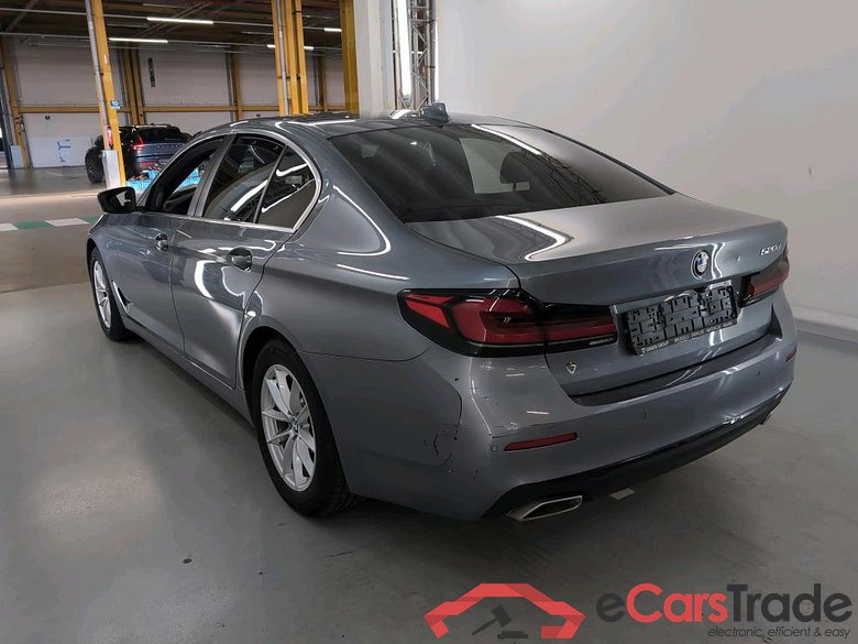 BMW 5 DIESEL - 2020 520 dA MHD #3