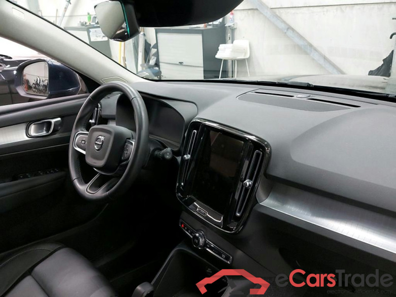 VOLVO - VOL XC40 T4 Recharge 211PK Geartronic Inscription Expression With Arianne Leather & Winter & Park Assit Pack * HYBRID * #3