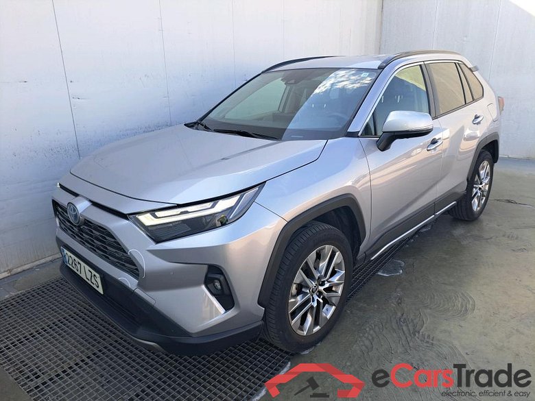 TOYOTA Rav4 / 2018 / 5P / todoterreno 2.5l 220H Luxury