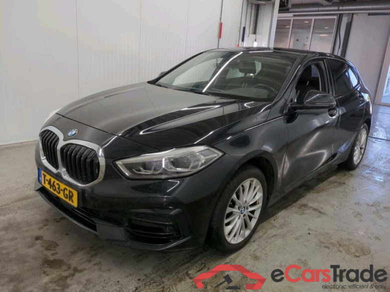 BMW 1-serie 118i Intro Ed. #1