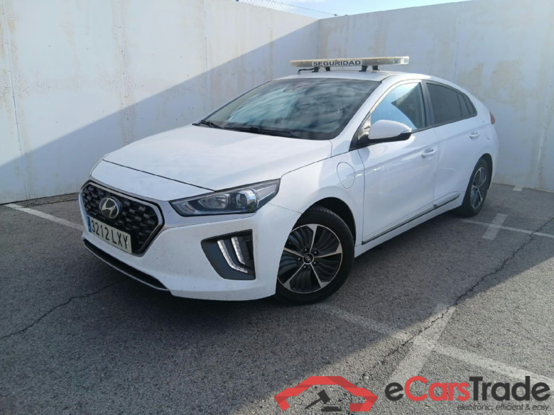 HYUNDAI IONIQ / 2019 / 5P / berlina con portón 1.6 GDI PHEV Klass DCT #1