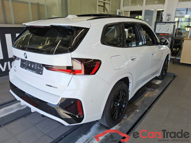 BMW X1 (U11)(2022->) DE - SUV5 sDrive 20i Mild-Hybrid EU6d, sDrive M Sport OPF, 2022 - 2024 #3