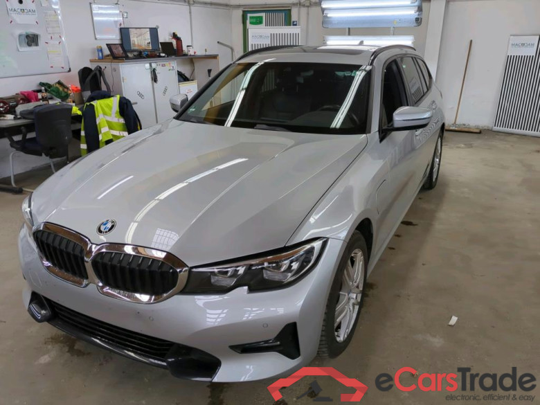 Baureihe 3 Touring 330 e xDrive Sport Line 2.0 185KW AT8 E6d