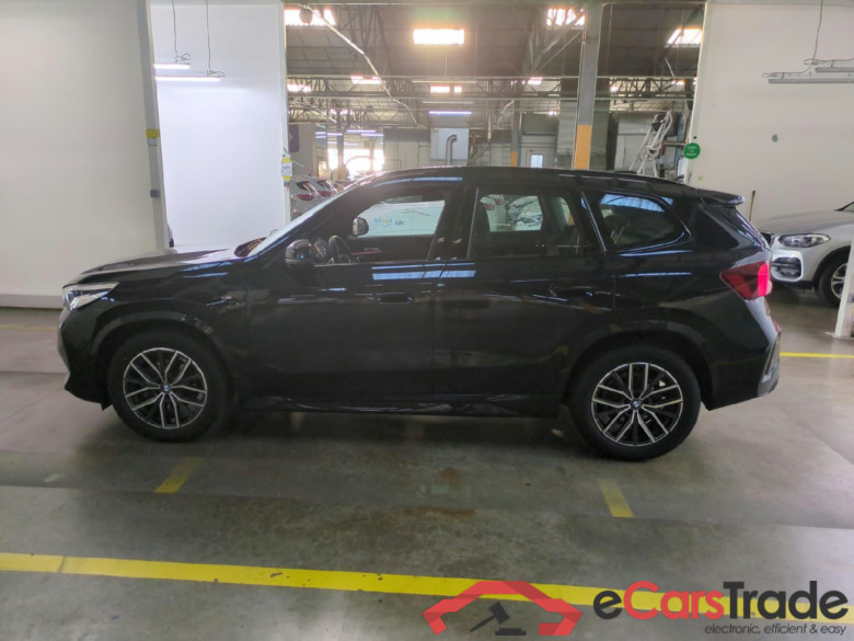 BMW X1 / 2022 / 5P / SUV sDrive18d M Sport DKG7 #2