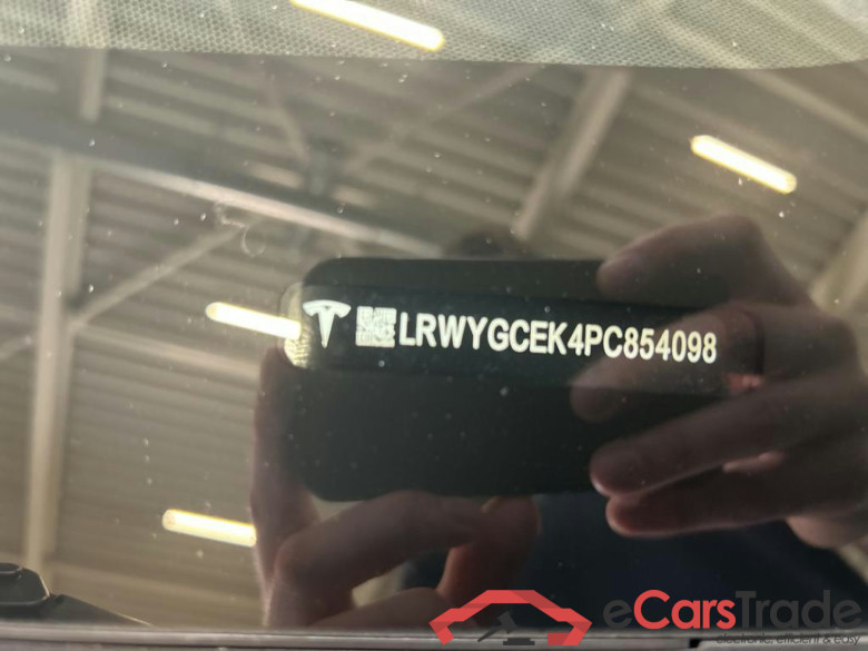 Tesla Model Y 258 kW #3