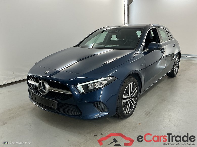 MERCEDES-BENZ CLASS A (W177) A 250 e PHEV Business Solution