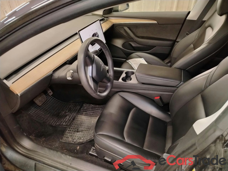 TESLA Model 3 Langstreckenbatt. Allradantrieb Dual Motor 4d 366kW #4